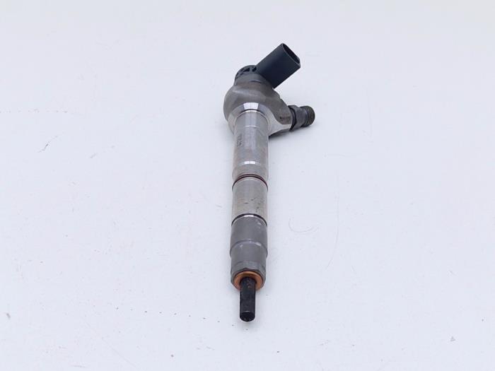 Usagé Injecteurs Skoda Rapid Spaceback 1.6 TDI 16V Prix € 125,00 Règlement à la marge proposé par Automaterialen Ronald Morien B.V.