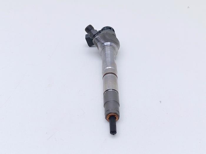 Usagé Injecteurs Skoda Rapid Spaceback 1.6 TDI 16V Prix € 125,00 Règlement à la marge proposé par Automaterialen Ronald Morien B.V.