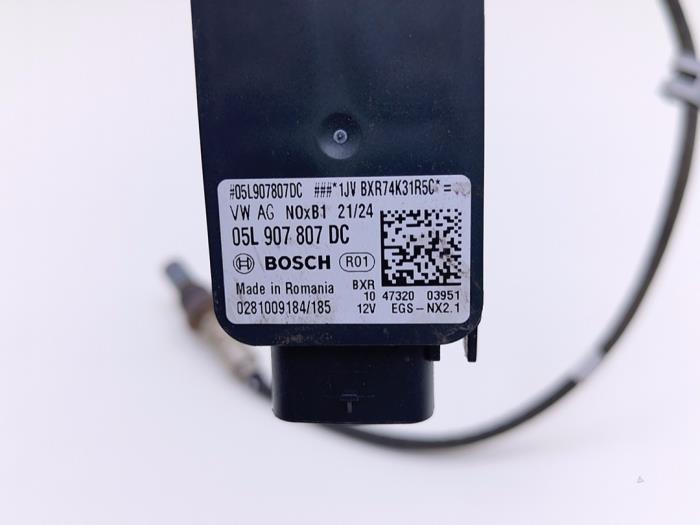 Lambda probe from a Volkswagen Caddy Cargo V (SBA/SBH) 2.0 TDI SCR 2024