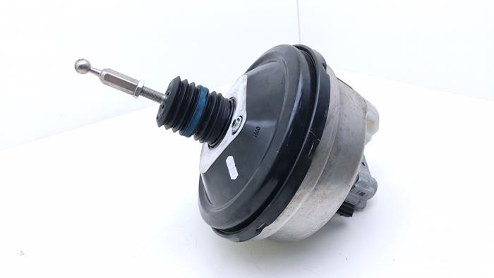 Usagé Servo frein Audi S5 (F53/F5P) 3.0 TFSI V6 24V Prix € 95,00 Règlement à la marge proposé par Automaterialen Ronald Morien B.V.