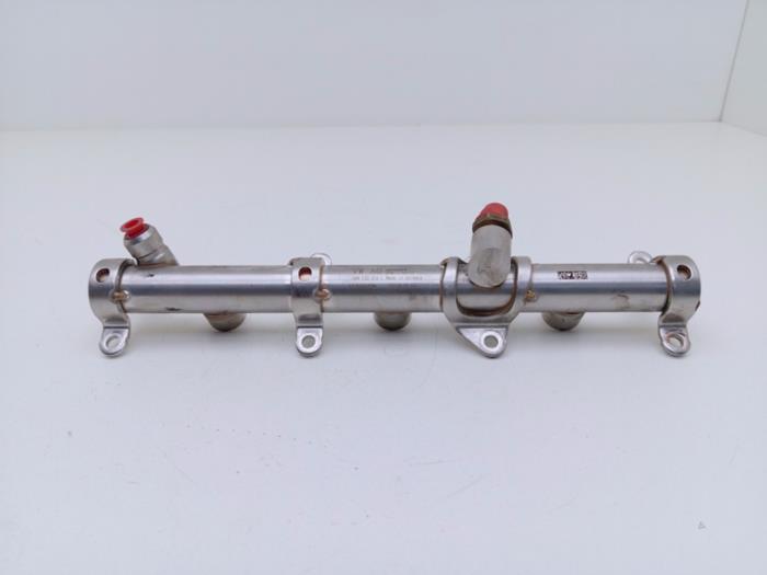 Gebrauchte Kraftstoffverteiler Audi S5 (F53/F5P) 3.0 TFSI V6 24V Preis € 55,00 Margenregelung angeboten von Automaterialen Ronald Morien B.V.