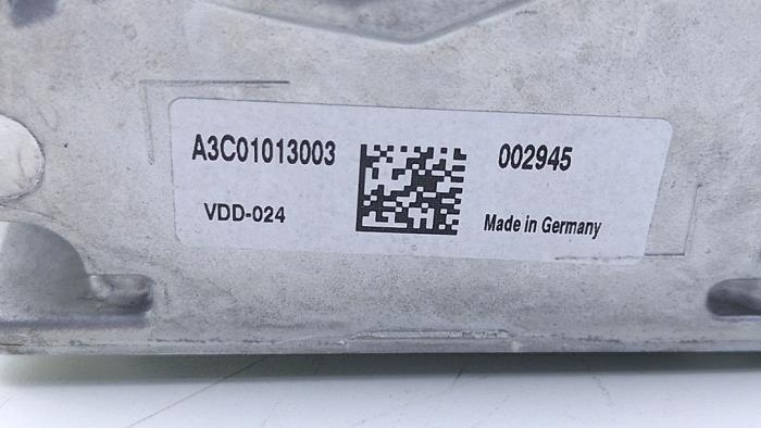 Frontscheibenanzeige van een Porsche Cayenne III (9YA) 3.0 V6 Turbo 24V E-Hybrid 2021