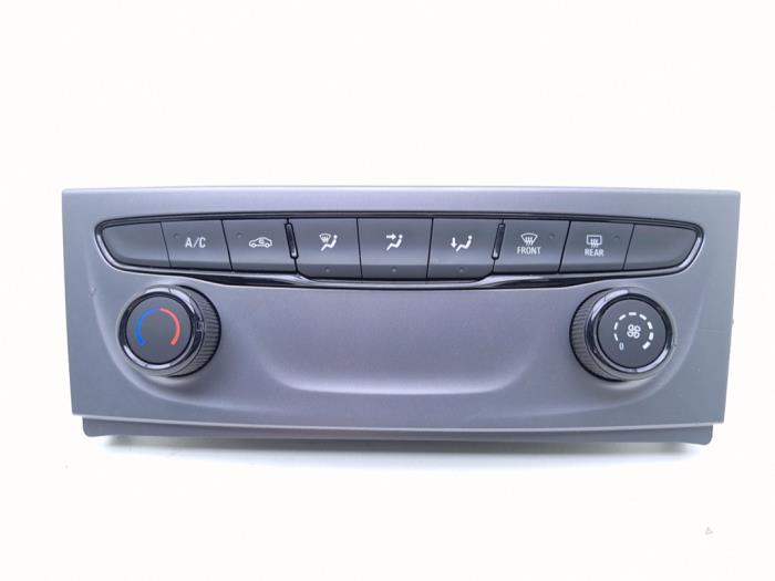 Usagé Commande chauffage Opel Astra K 1.4 Turbo 16V Prix € 19,00 Règlement à la marge proposé par Automaterialen Ronald Morien B.V.