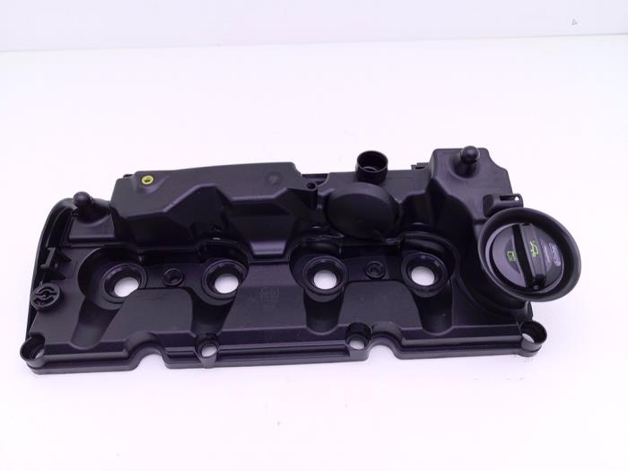 Gebrauchte Ventildeckel Volkswagen Golf VII Variant (AUVV) 2.0 GTD 16V Preis € 35,00 Margenregelung angeboten von Automaterialen Ronald Morien B.V.