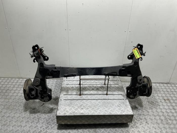Gebrauchte Hinterachse Vorderradantrieb Opel Corsa F (UB/UH/UP) 1.5 CDTI 100 Preis € 149,00 Margenregelung angeboten von Automaterialen Ronald Morien B.V.