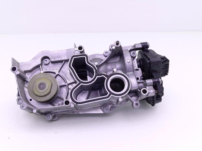 Begagnade Vattenpump Volkswagen Golf VII (AUA) 1.5 TSI Evo BMT 16V Pris € 55,00 Marginaltabell erbjuds av Automaterialen Ronald Morien B.V.