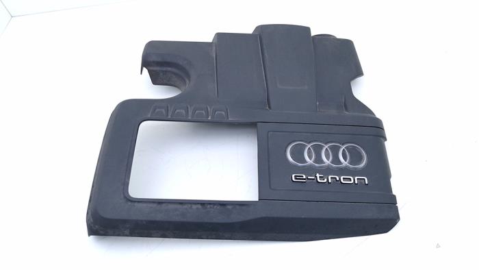 Used Engine cover Audi A3 Sportback (8VA/8VF) 1.4 TFSI 16V 40 e-tron Price € 34,99 Inclusive VAT offered by Automaterialen Ronald Morien B.V.