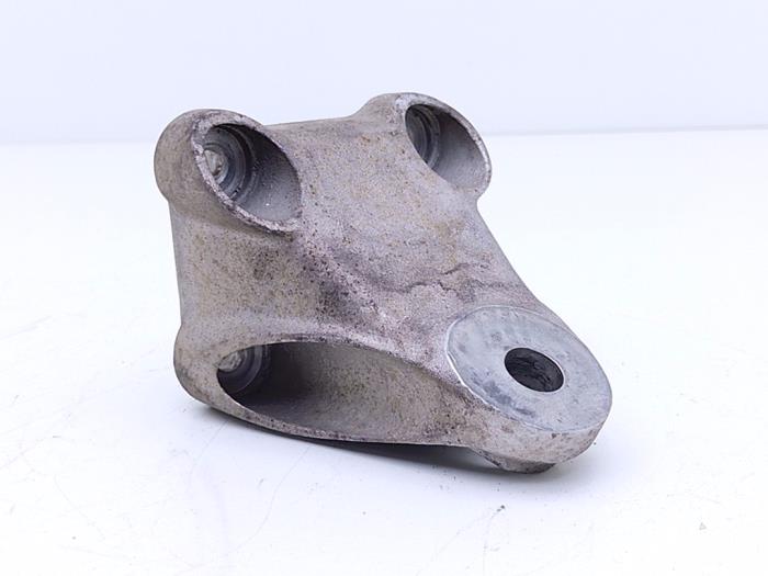 Engine mount from a Ferrari Maranello 550 48V 2001