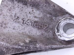 Engine mount from a Ferrari Maranello 550 48V 2001