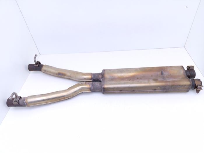 Gebrauchte Auspuff Mitteldämpfer Ferrari Maranello 550 48V Preis € 495,00 Margenregelung angeboten von Automaterialen Ronald Morien B.V.