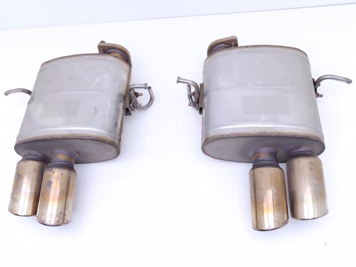 Gebrauchte Auspuff Enddämpfer Ferrari Maranello 550 48V Preis € 1.495,00 Margenregelung angeboten von Automaterialen Ronald Morien B.V.