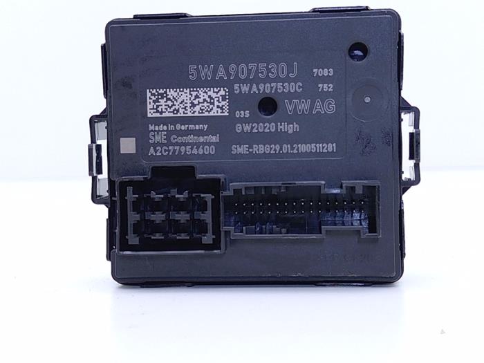 Usados Módulo Gateway Audi A3 Sportback (8YA) 1.4 40 TFSIe 16V Precio € 55,00 Norma de margen ofrecido por Automaterialen Ronald Morien B.V.