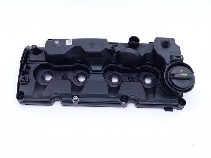 Gebrauchte Ventildeckel Volkswagen Touran (5T1) 1.6 TDI Preis € 35,00 Margenregelung angeboten von Automaterialen Ronald Morien B.V.