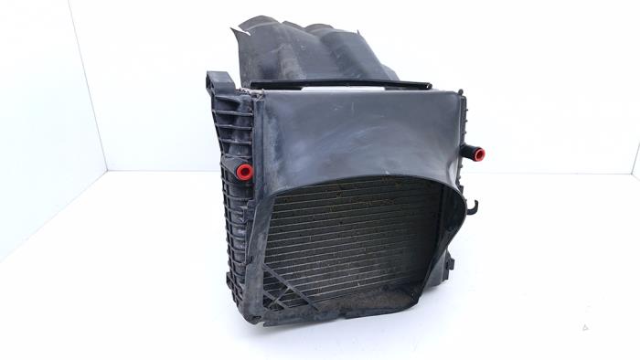 Used Intercooler Volkswagen Touareg (7PA/PH) 3.0 V6 24V TSI Hybrid Price € 125,00 Margin scheme offered by Automaterialen Ronald Morien B.V.