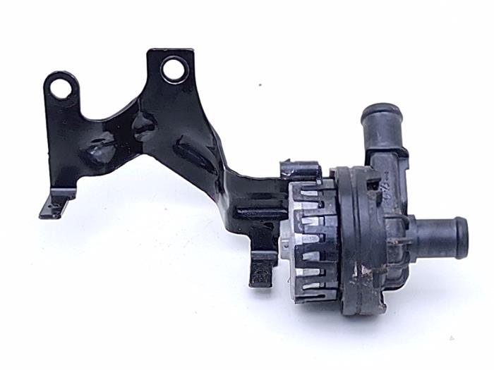 Begagnade Extra vattenpump Volkswagen California T6 2.0 TDI 204 4Motion Pris € 66,54 Inklusive moms erbjuds av Automaterialen Ronald Morien B.V.
