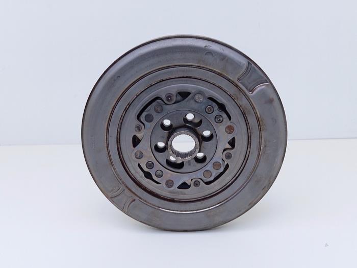 Used Flywheel Audi A3 Sportback (8VA/8VF) 1.4 TFSI 16V 40 e-tron Price € 124,99 Inclusive VAT offered by Automaterialen Ronald Morien B.V.