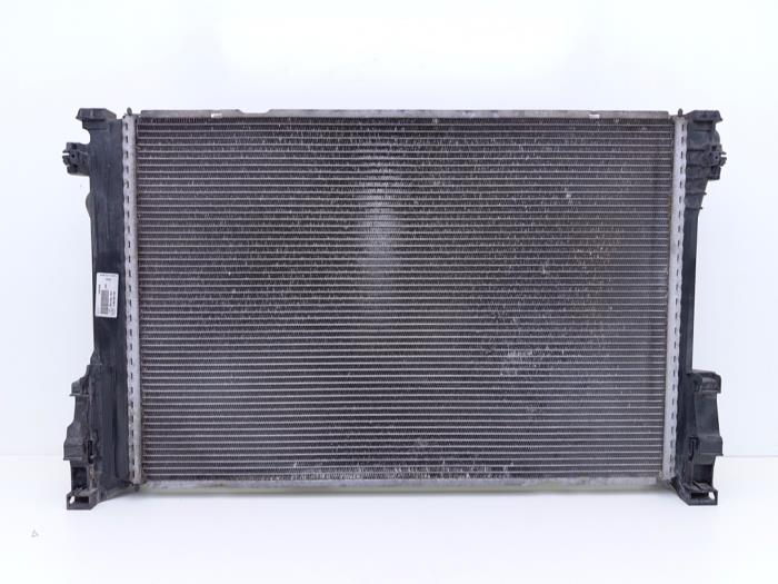 Used Radiator Mercedes E (W212) E-200 CDI 16V BlueEfficiency,BlueTEC Price € 99,00 Inclusive VAT offered by Automaterialen Ronald Morien B.V.