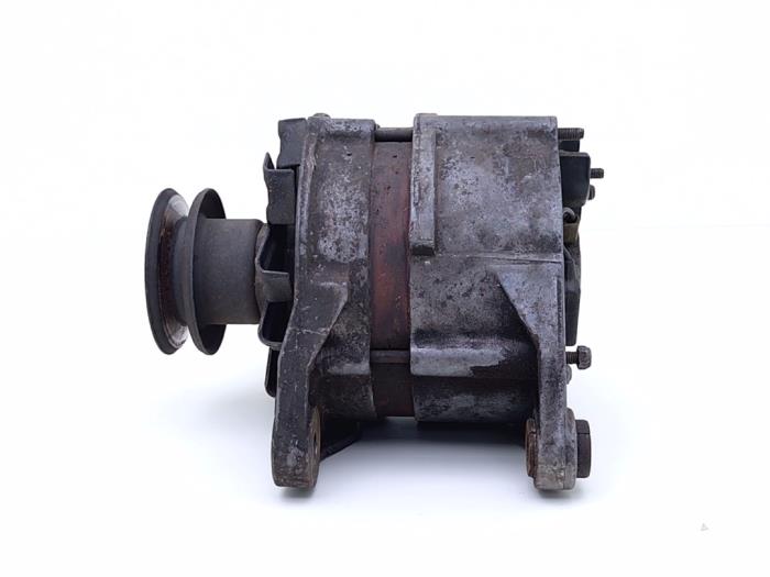 Begagnade Dynamo Volkswagen Corrado 1.8 16V Pris € 49,00 Marginaltabell erbjuds av Automaterialen Ronald Morien B.V.