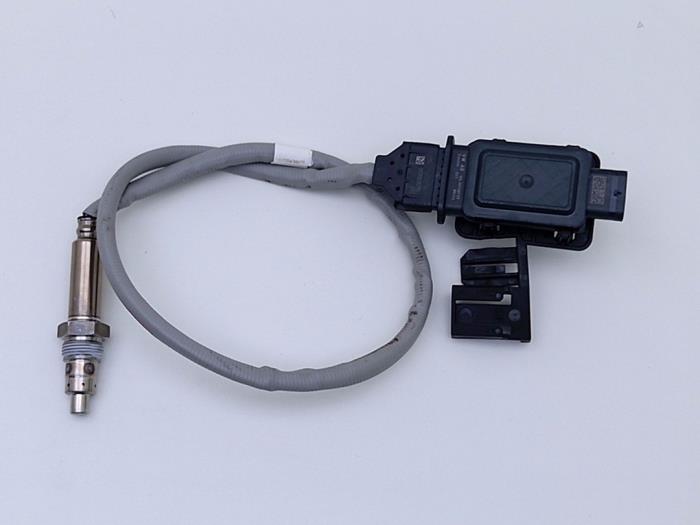 Begagnade NOx-sensor Volkswagen Golf VIII (CD1) 2.0 TDI BlueMotion 16V Pris € 301,29 Inklusive moms erbjuds av Automaterialen Ronald Morien B.V.