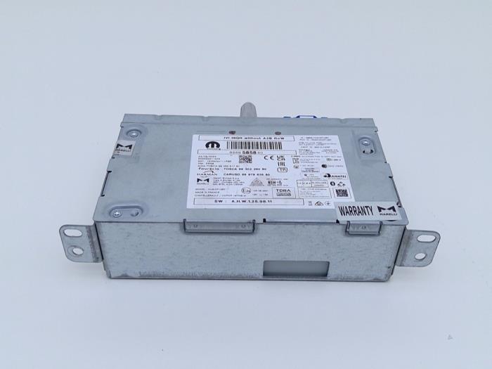 Usagé Module navigation Peugeot 208 II (UB/UH/UP) 1.2 Vti 12V PureTech 100 Prix € 495,00 Règlement à la marge proposé par Automaterialen Ronald Morien B.V.