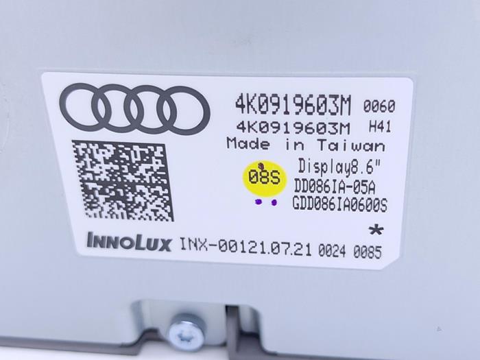 Innerdisplay från en Audi RS7 Sportback (4KA) 4.0 V8 TFSI Mild Hybrid 32V 2022