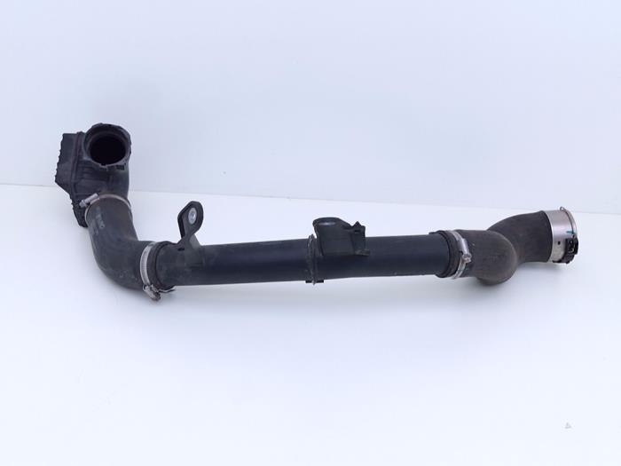 Gebrauchte Intercooler Rohr Lynk &amp; Co 01 1.5 PHEV Preis € 79,00 Margenregelung angeboten von Automaterialen Ronald Morien B.V.