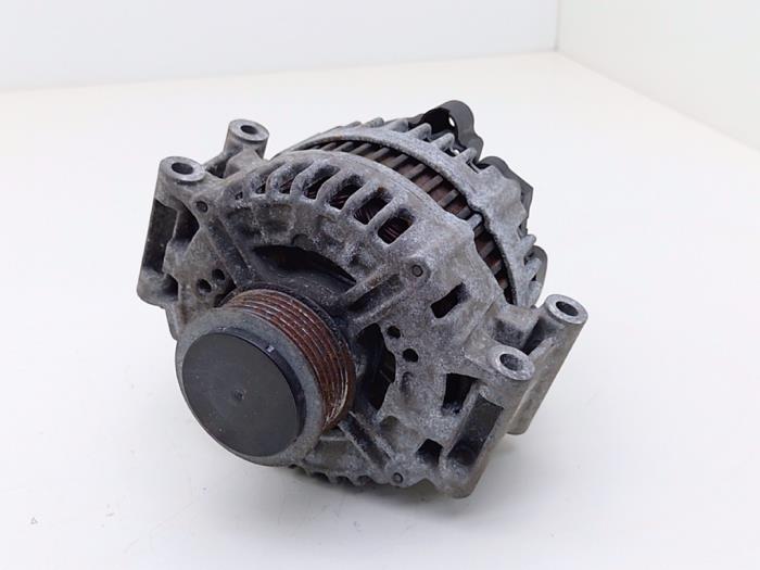 Gebrauchte Dynamo Audi A6 (C6) 2.8 V6 24V FSI Preis € 55,00 Margenregelung angeboten von Automaterialen Ronald Morien B.V.