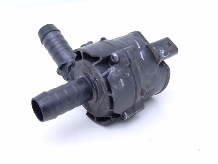Begagnade Extra vattenpump Ford Kuga III (DFK) 2.5 PHEV 16V Pris € 75,00 Marginaltabell erbjuds av Automaterialen Ronald Morien B.V.