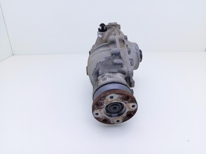 Used Front differential BMW 3 serie Touring (F31) 320d xDrive 2.0 16V Price € 825,00 Margin scheme offered by Automaterialen Ronald Morien B.V.