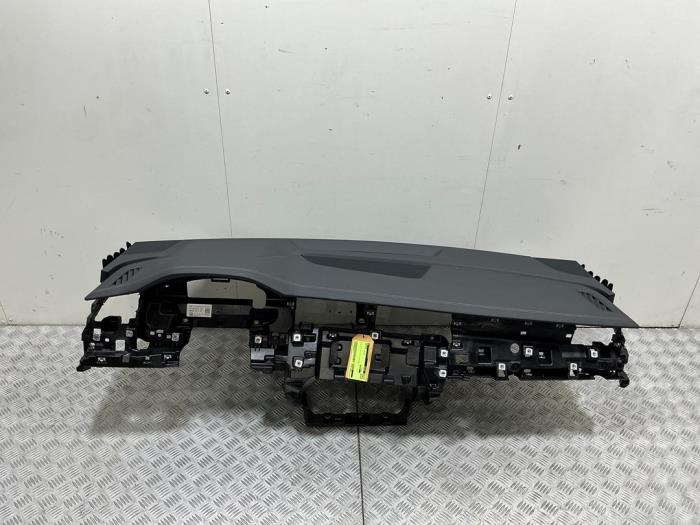 Używane Panel Audi Q7 (4MB/4MG) 3.0 V6 24V 55 TFSI e Cena € 1.203,95 Z VAT oferowane przez Automaterialen Ronald Morien B.V.