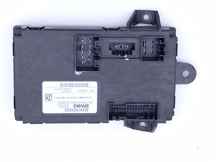 Begagnade Sätesdator Lynk &amp; Co 01 1.5 PHEV Pris € 89,00 Marginaltabell erbjuds av Automaterialen Ronald Morien B.V.