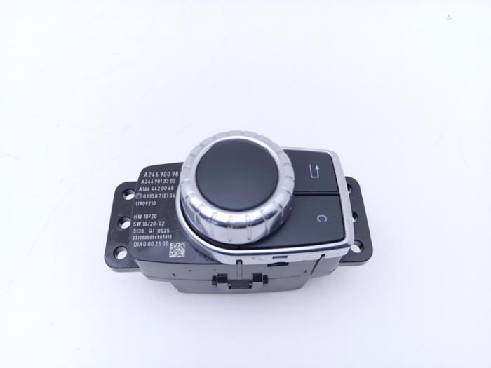 Used On-board computer controller Mercedes A (W176) 1.5 A-180 CDI, A-180d 16V Price € 25,00 Margin scheme offered by Automaterialen Ronald Morien B.V.