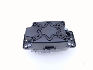 On-board computer controller from a Mercedes-Benz A (W176) 1.5 A-180 CDI, A-180d 16V 2013