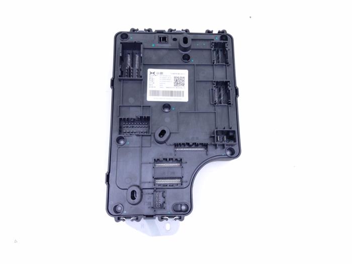 Used Body control computer XPENG G6 AWD Performance Price € 245,00 Margin scheme offered by Automaterialen Ronald Morien B.V.