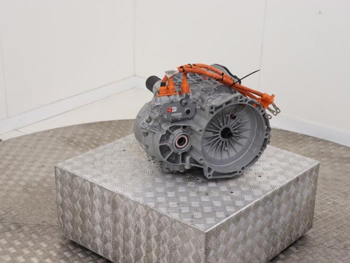 Overhauled Gearbox Volkswagen Passat Variant (CJ5) 1.5 eHybrid Price € 3.932,50 Inclusive VAT offered by Automaterialen Ronald Morien B.V.