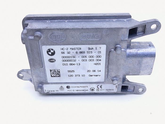 Dödvinkelsensor från en BMW 4 serie (F32) 428i 2.0 Turbo 16V 2014