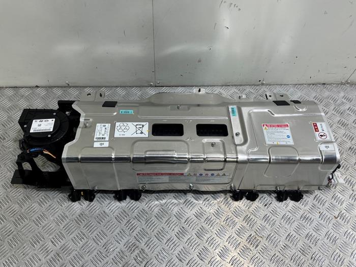 Używane Akumulator (Hybryda) Hyundai Kona (SX2) 1.6 GDi HEV 16V Cena € 1.695,00 Z VAT oferowane przez Automaterialen Ronald Morien B.V.