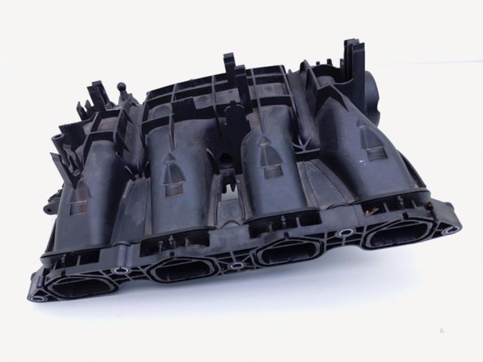Używane Kolektor dolotowy Volkswagen Golf VII (AUA) 1.5 TSI Evo BlueMotion 16V Cena € 95,00 Procedura marży oferowane przez Automaterialen Ronald Morien B.V.