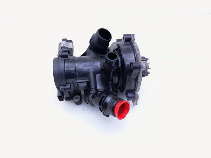 Gebrauchte Wasserpumpe Volkswagen Tiguan Allspace (BW2) 2.0 TSI 16V 4Motion Preis € 165,00 Margenregelung angeboten von Automaterialen Ronald Morien B.V.