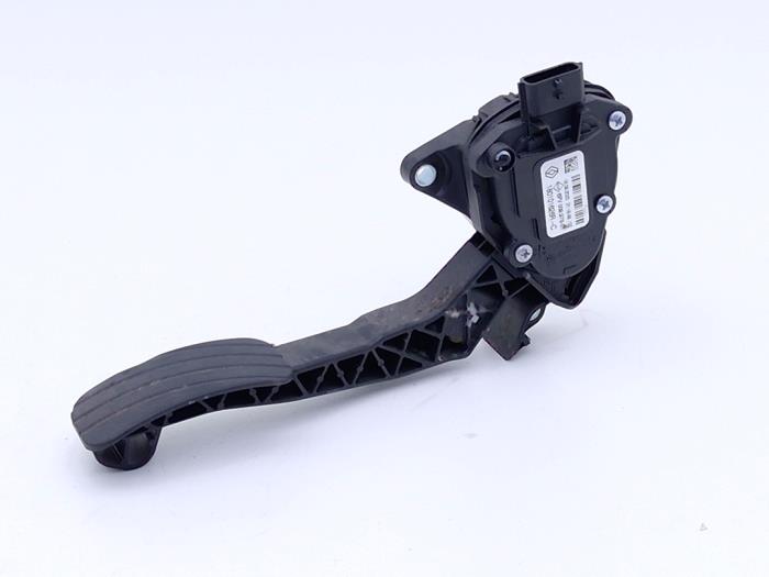 Używane Pedal gazu Renault Master III (EV/HV/UV/VA/VB/VD/VF/VG/VJ) 2.3 dCi 165 16V RWD Cena € 54,99 Z VAT oferowane przez Automaterialen Ronald Morien B.V.
