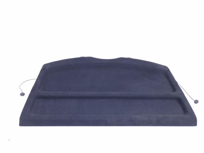 Parcel shelf