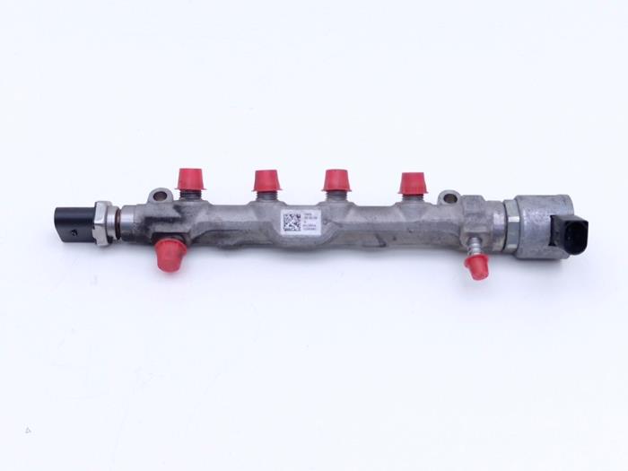 Usagé Distributeur de carburant Volkswagen Transporter T6 2.0 TDI Prix € 175,00 Prix TTC proposé par Automaterialen Ronald Morien B.V.