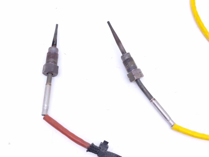 Auspuff Temperatursensor van een Renault Austral 1.2 Mild Hybrid Advanced 130 2023