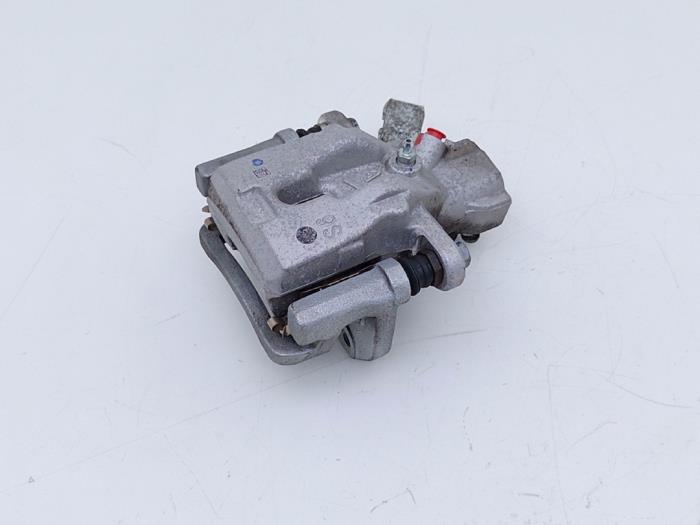 Gebrauchte Bremszange links hinten Suzuki Vitara (LY/MY) 1.4 Booster Jet Turbo 16V SHVS Preis € 54,45 Mit Mehrwertsteuer angeboten von Automaterialen Ronald Morien B.V.