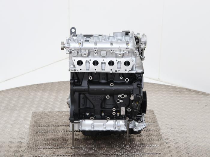 Motor van een Volkswagen Golf V Variant (1K5) 2.0 GTI 16V 2009