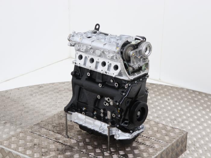 Motor van een Volkswagen Golf V Variant (1K5) 2.0 GTI 16V 2009
