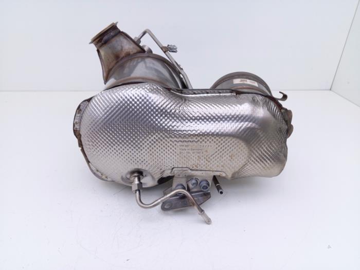 Gebrauchte Rußfilter Volkswagen Multivan T7 2.0 TDI SCR 16V Preis € 1.119,25 Mit Mehrwertsteuer angeboten von Automaterialen Ronald Morien B.V.