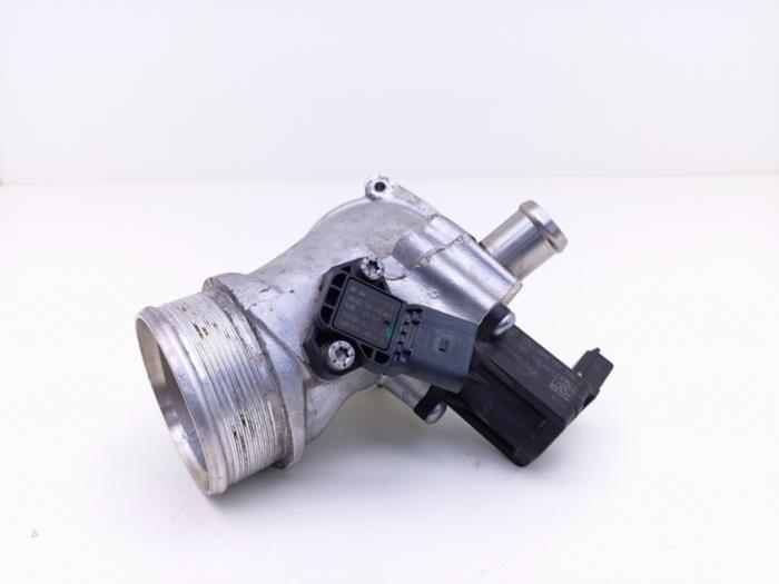 Gebrauchte Intercooler Rohr Audi RS 3 Limousine (8VS/8VM) 2.5 TFSI 20V Quattro Preis € 125,00 Margenregelung angeboten von Automaterialen Ronald Morien B.V.