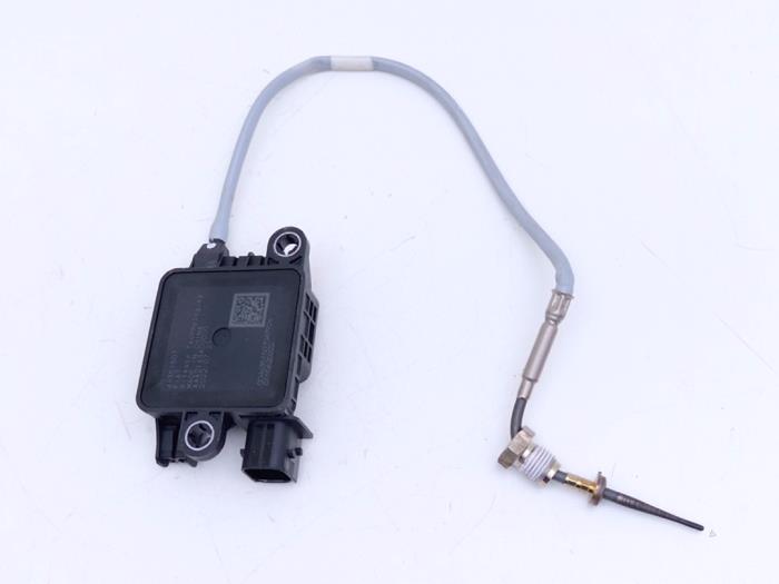 Usagé Sensor température d’échappement Alfa Romeo Tonale 1.3 T Hybrid Q4 Prix € 124,99 Prix TTC proposé par Automaterialen Ronald Morien B.V.