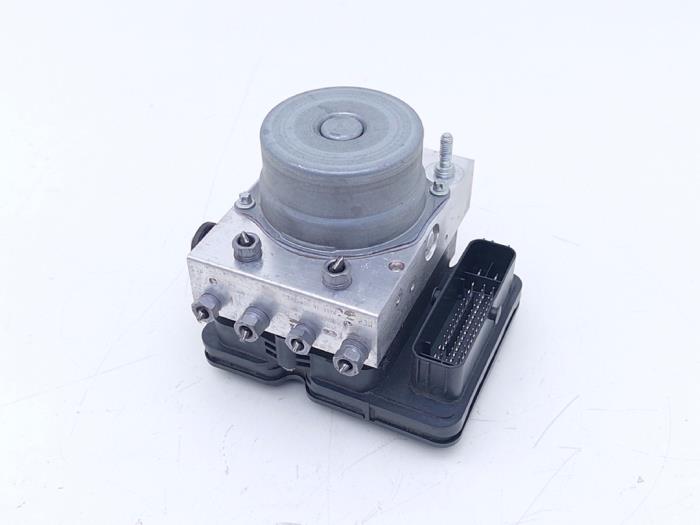 Begagnade ABS-pump Iveco New Daily VI 35C18,35S18,40C18,50C18,60C18,65C18,70C18 Pris € 395,00 Inklusive moms erbjuds av Automaterialen Ronald Morien B.V.
